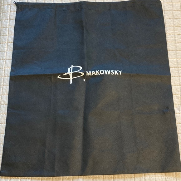 ☘️NEW! Large Authentic B. Makowsky Drawstring Dust Cover Purse Storage Bag Black - Picture 1 of 2